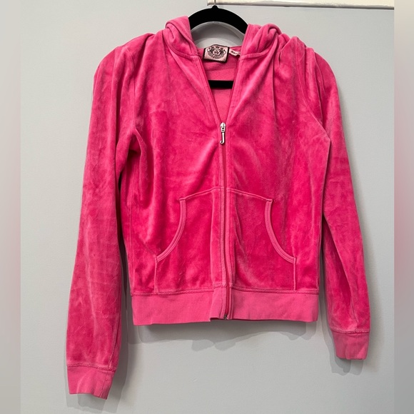 Juicy Couture Tops - Juicy Couture Pink Velour Pink Zip Up Sweatshirt Large
